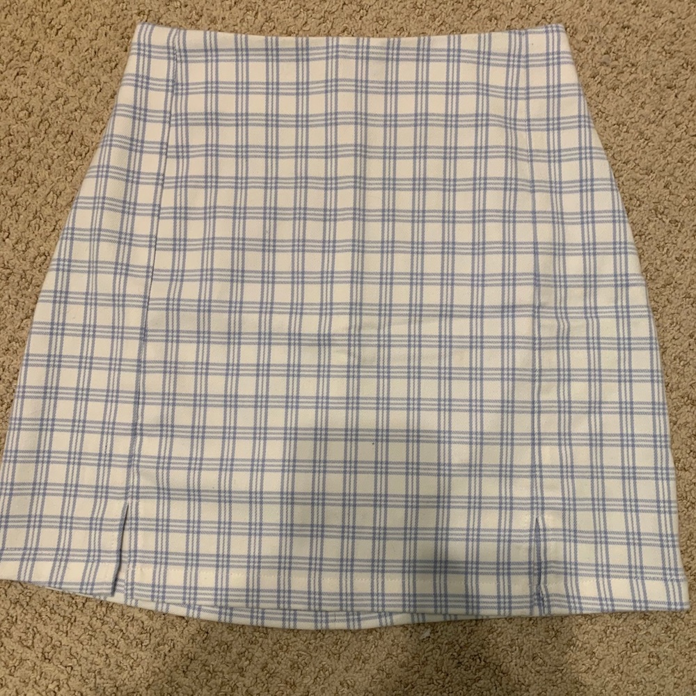 Brandy melville cara light blue plaid skirt OS
